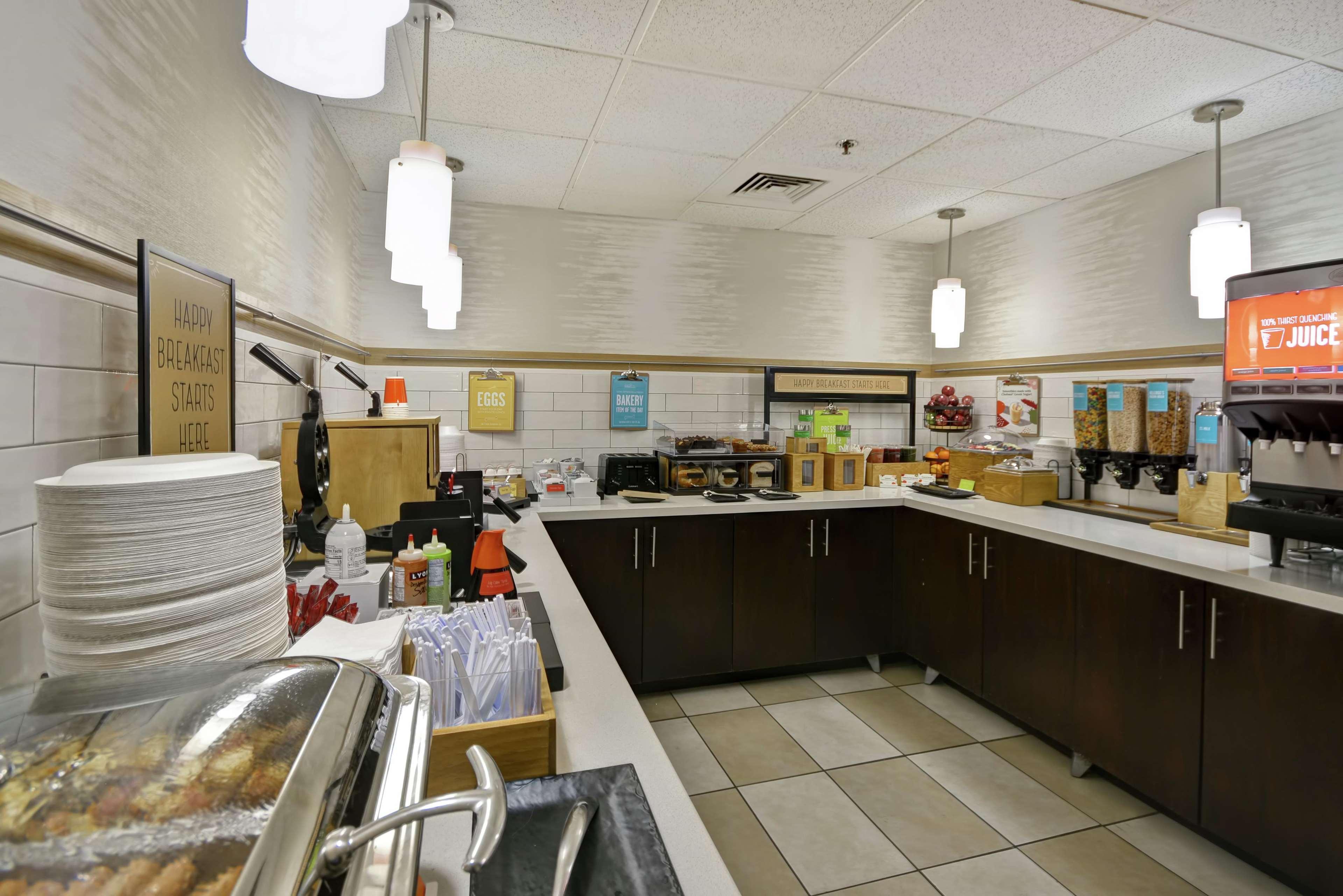 Hampton Inn Detroit Madison Heights South Troy Buitenkant foto