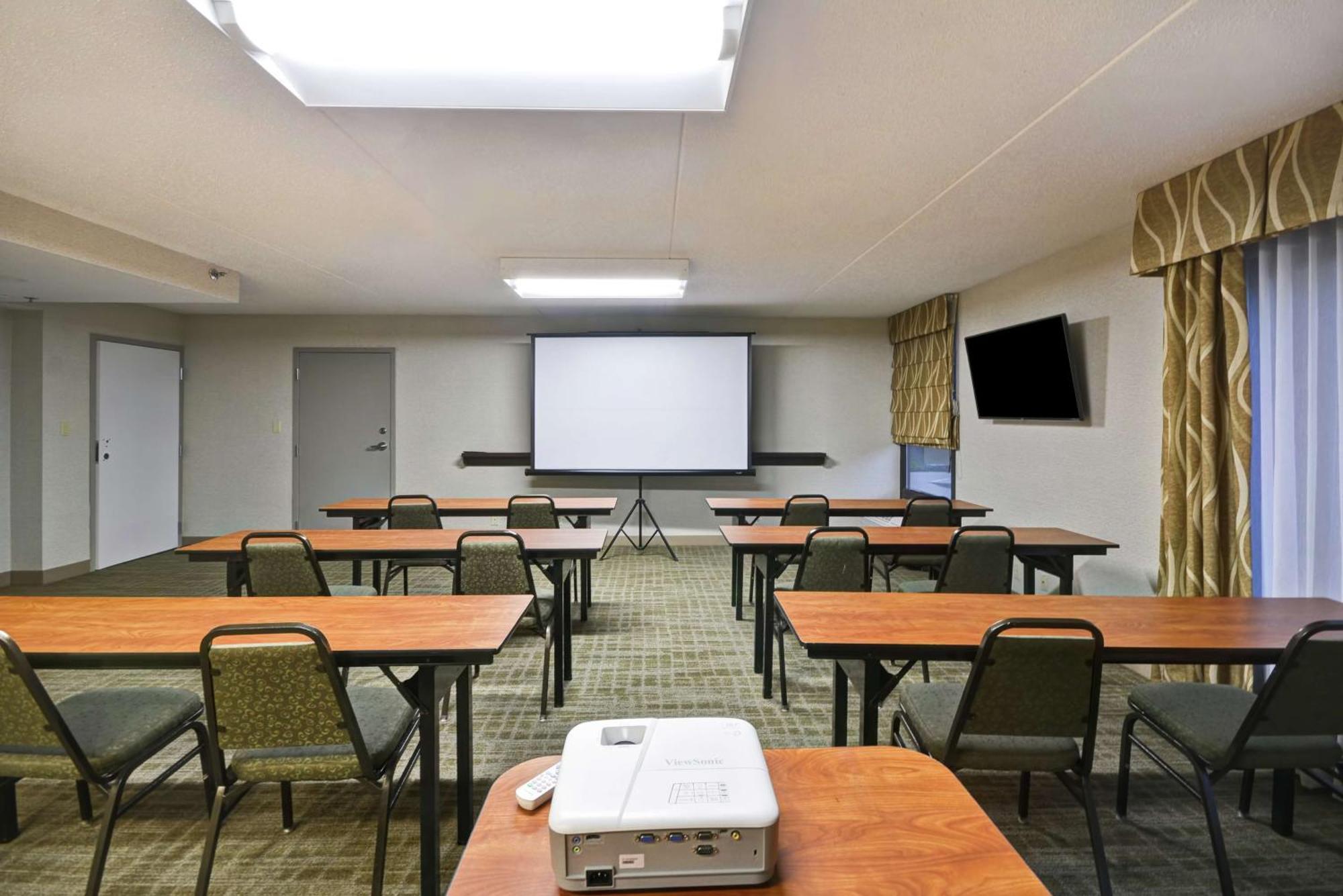 Hampton Inn Detroit Madison Heights South Troy Buitenkant foto